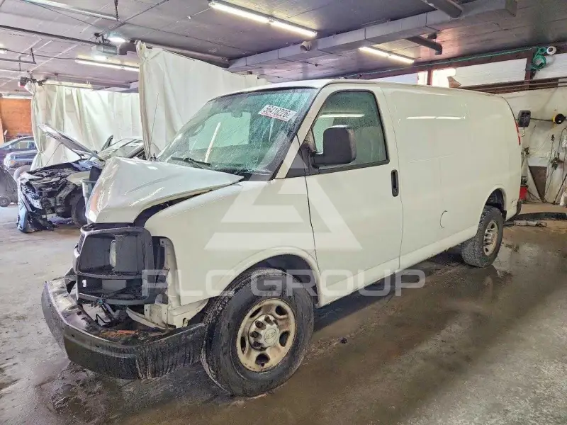 2011 Chevrolet Express фото