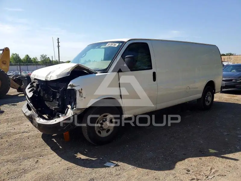 2011 Chevrolet Express photo
