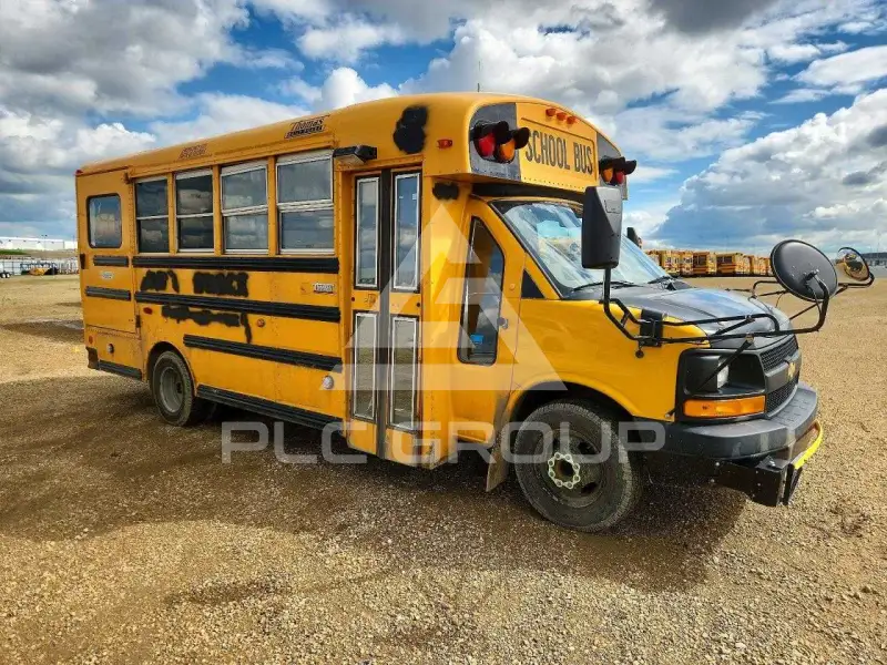 2011 Chevrolet Express фото