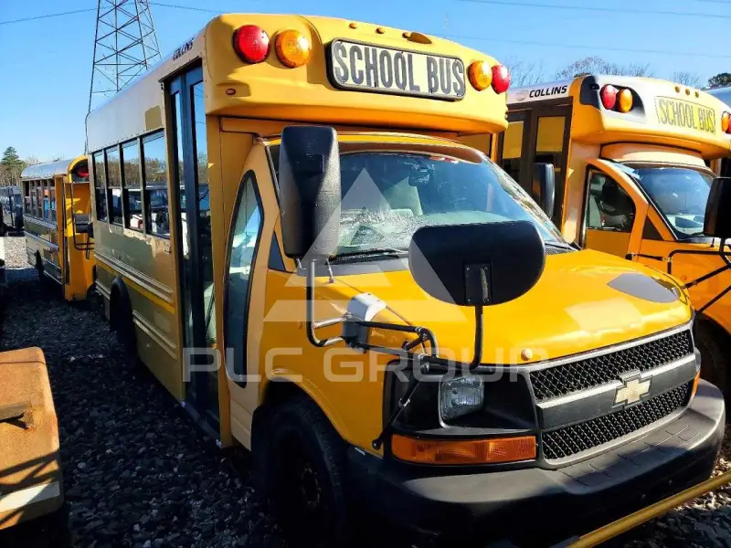 2011 Chevrolet Express фото
