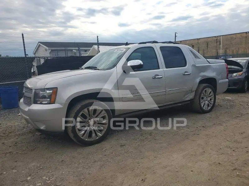 2011 Chevrolet Avalanche фото