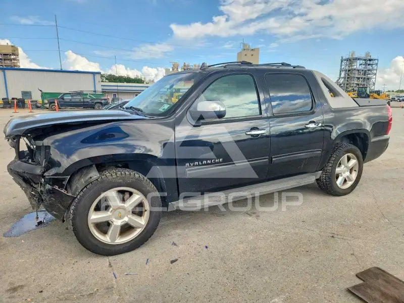 2011 Chevrolet Avalanche фото