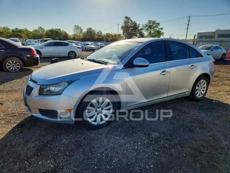 2011 Chevrolet Cruze photo
