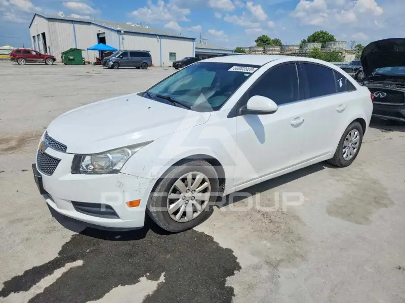 2011 Chevrolet Cruze photo
