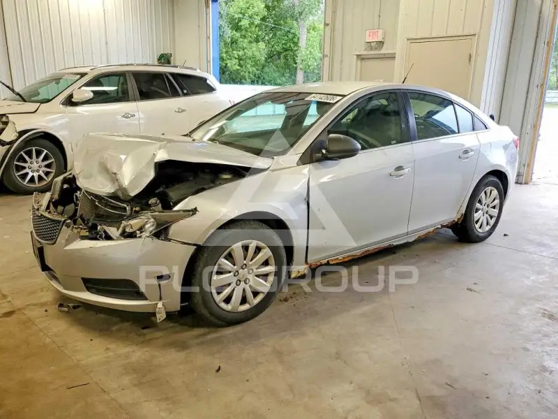 2011 Chevrolet Cruze photo