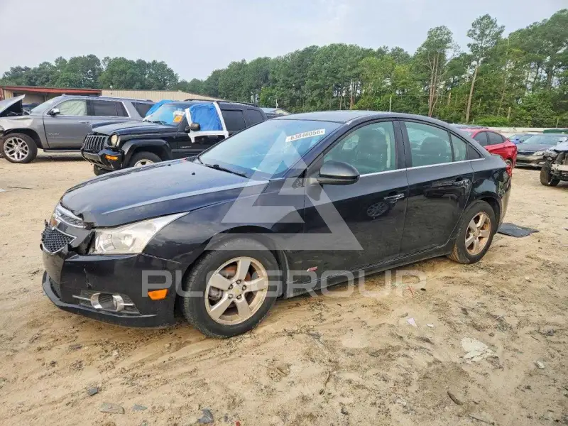 2011 Chevrolet Cruze photo