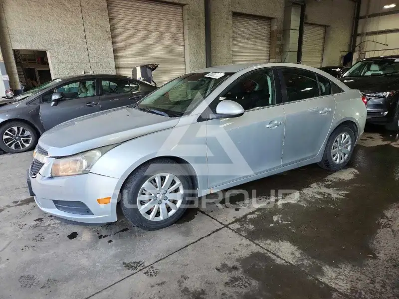 2011 Chevrolet Cruze фото