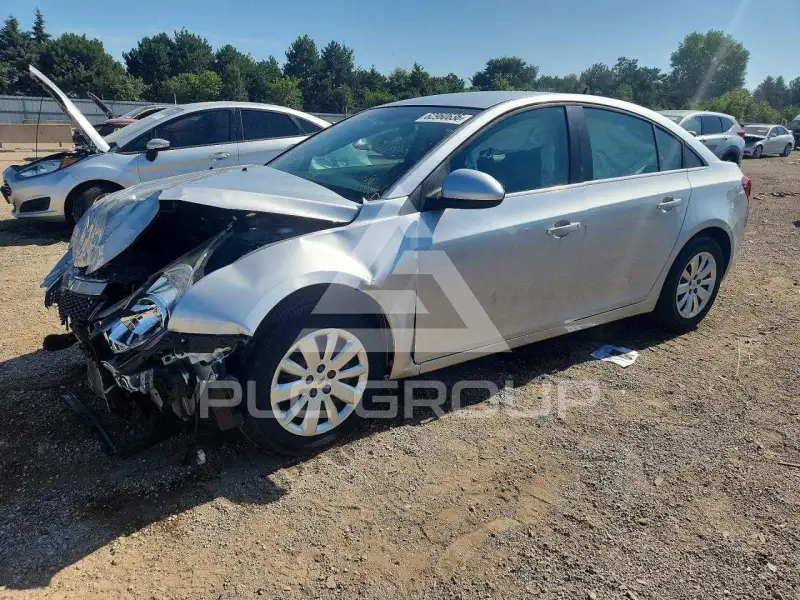 2011 Chevrolet Cruze photo