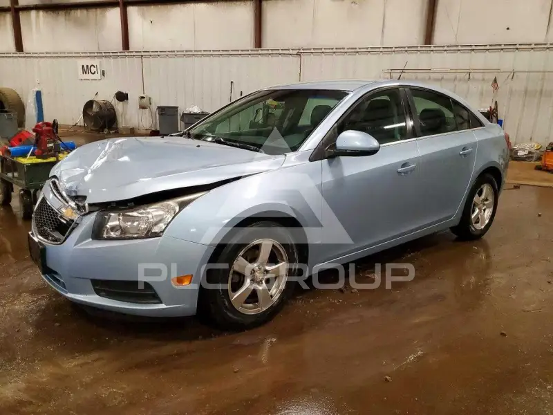 2011 Chevrolet Cruze фото