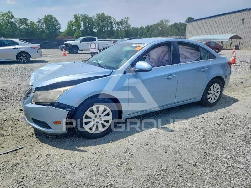 2011 Chevrolet Cruze фото
