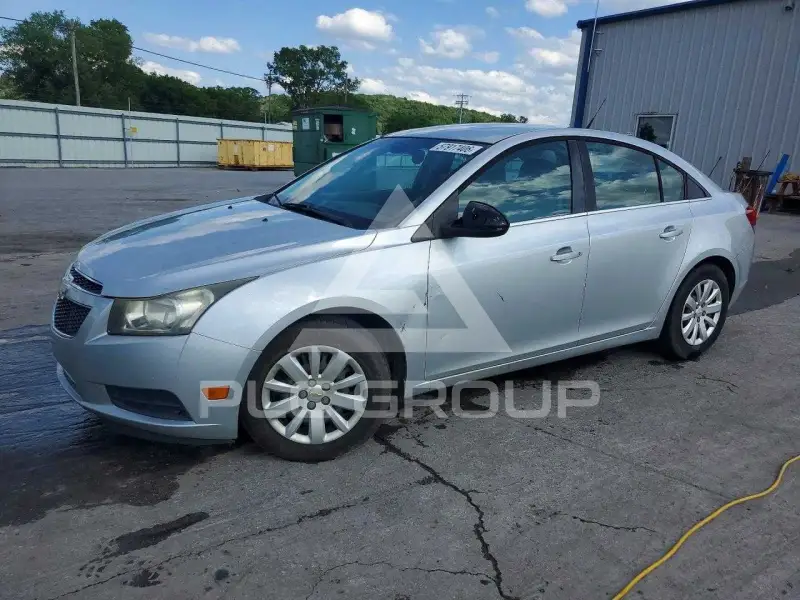 2011 Chevrolet Cruze фото