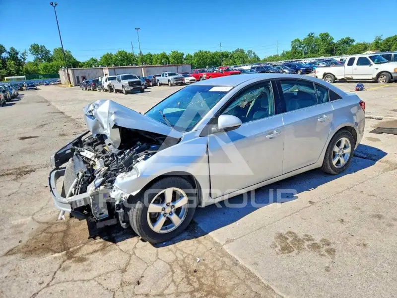 2011 Chevrolet Cruze photo