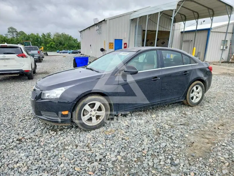 2011 Chevrolet Cruze фото