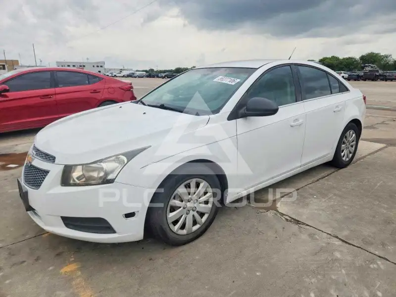 2011 Chevrolet Cruze фото