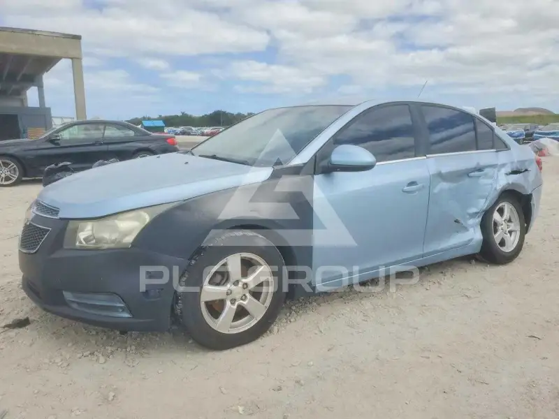 2011 Chevrolet Cruze photo