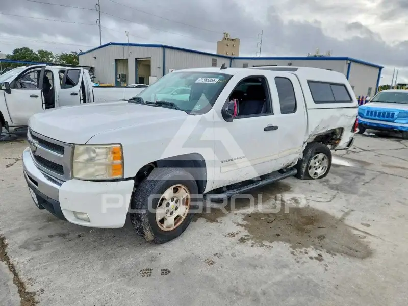 2011 Chevrolet Silverado фото
