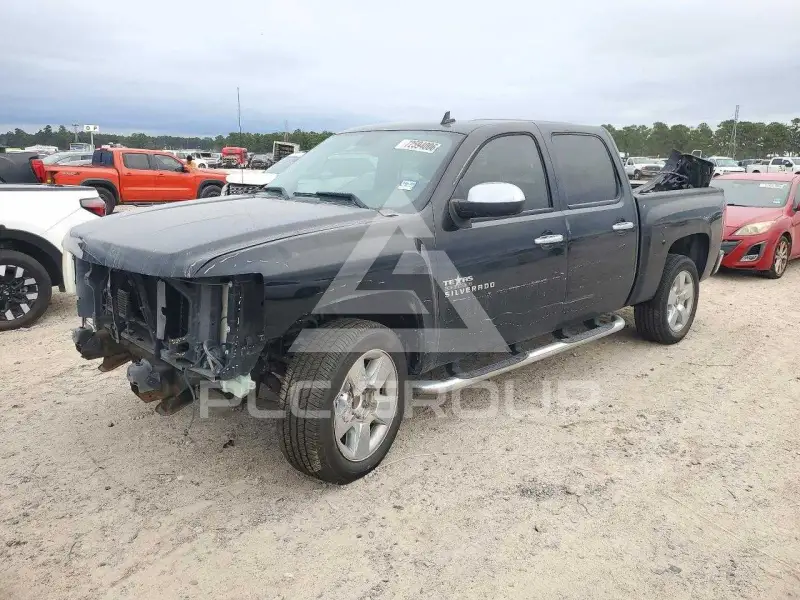 2011 Chevrolet Silverado photo