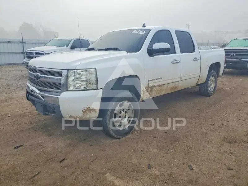 2011 Chevrolet Silverado photo