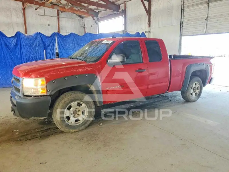 2011 Chevrolet Silverado photo
