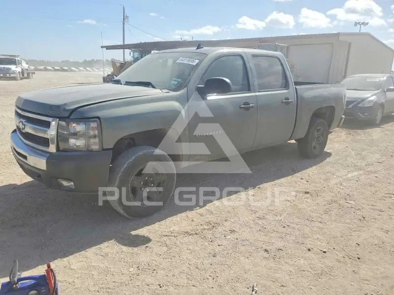 2011 Chevrolet Silverado photo