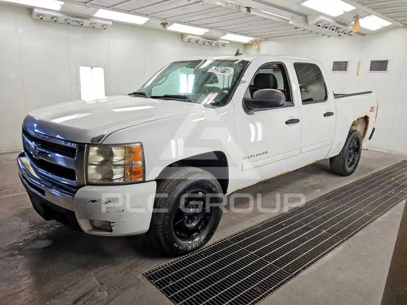 2011 Chevrolet Silverado photo