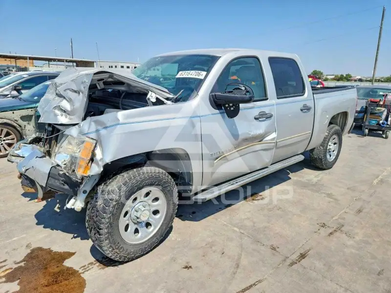 2011 Chevrolet Silverado photo