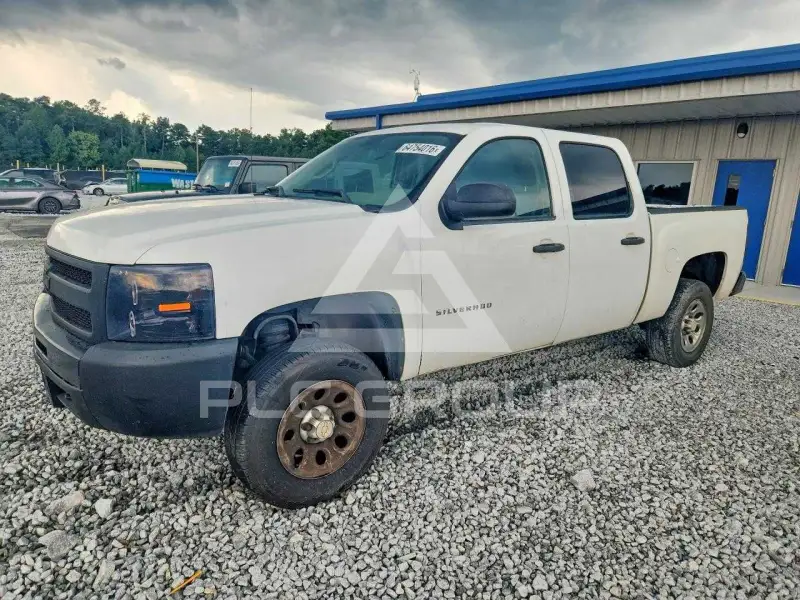 2011 Chevrolet Silverado photo