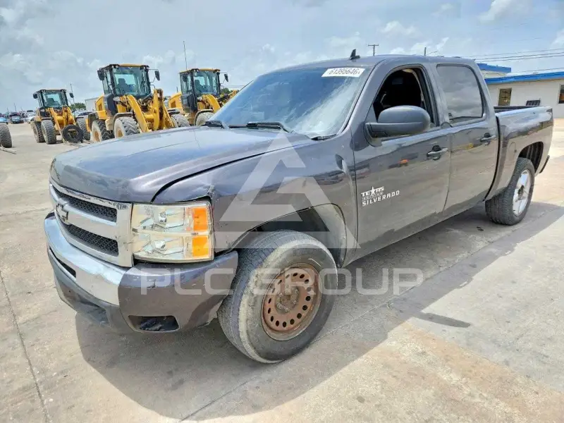 2011 Chevrolet Silverado photo