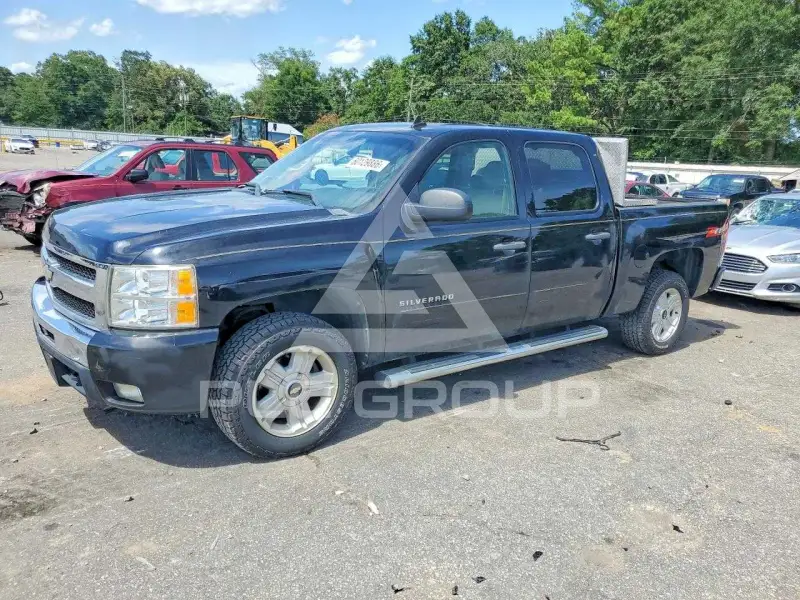 2011 Chevrolet Silverado photo