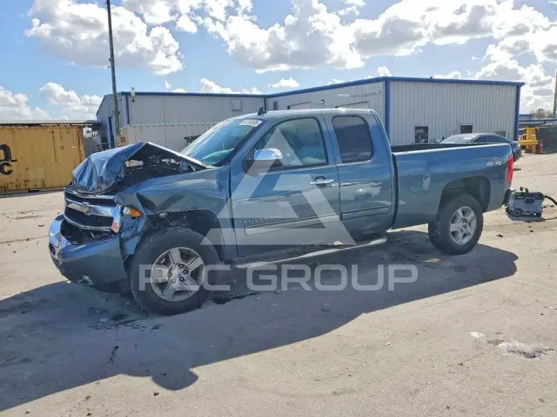 2011 Chevrolet Silverado фото