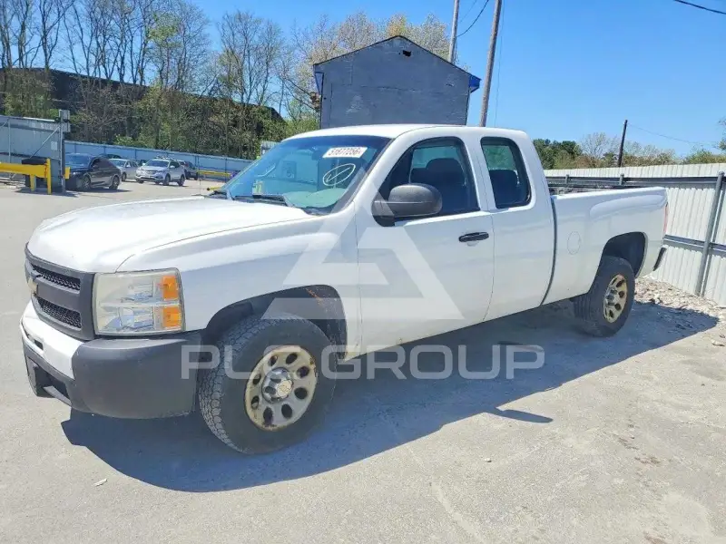 2011 Chevrolet Silverado photo