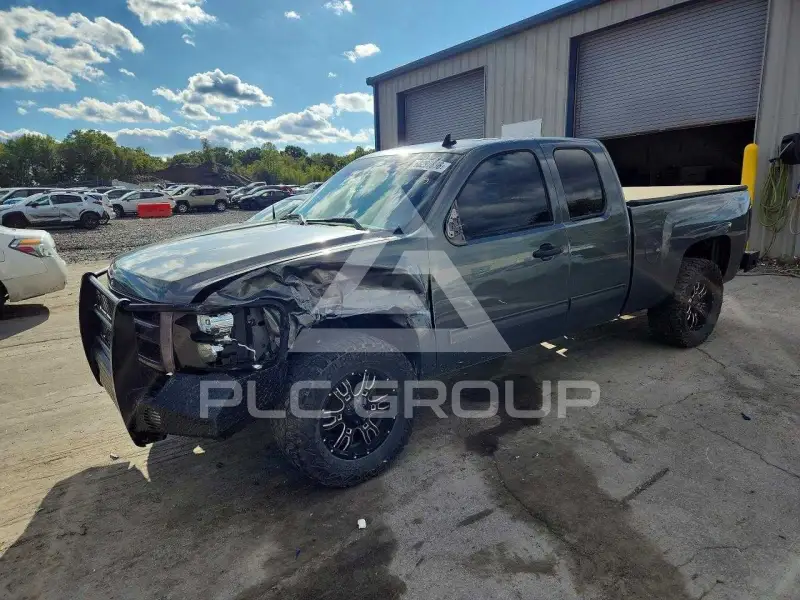 2011 Chevrolet Silverado фото