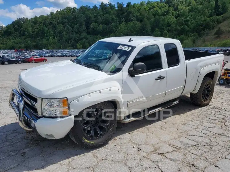 2011 Chevrolet Silverado фото