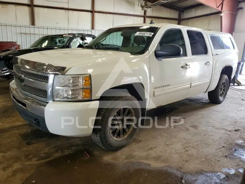 2011 Chevrolet Silverado photo