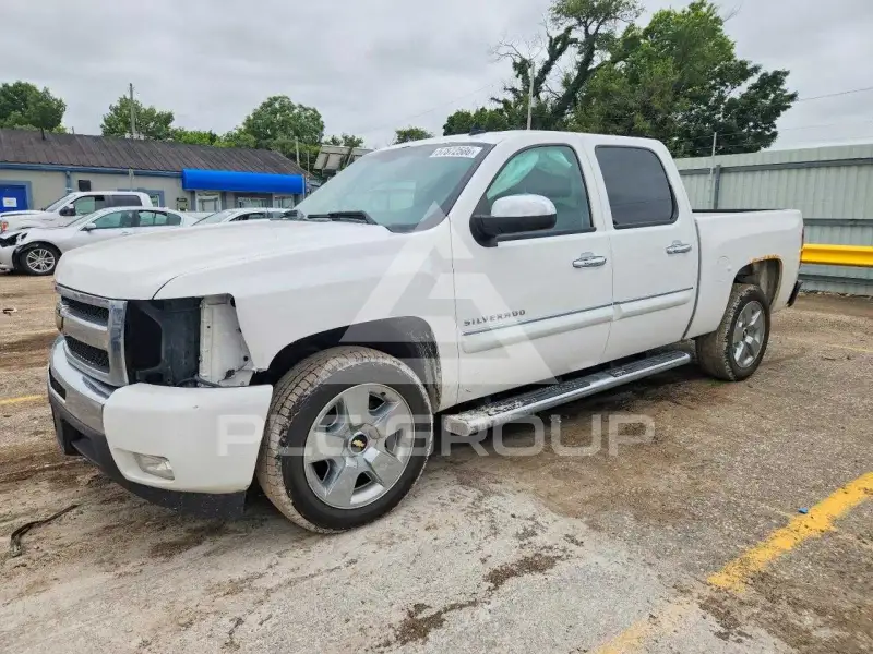 2011 Chevrolet Silverado photo