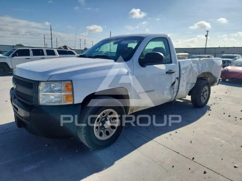 2011 Chevrolet Silverado photo