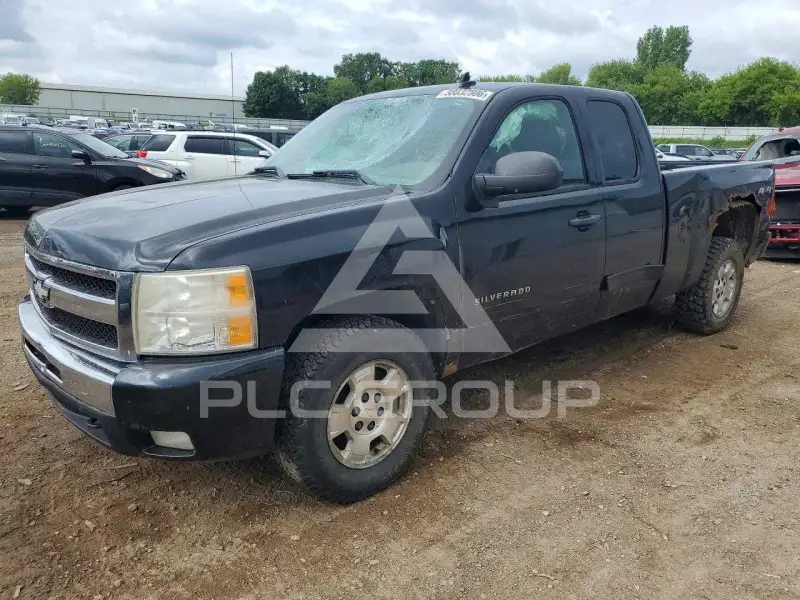 2011 Chevrolet Silverado photo