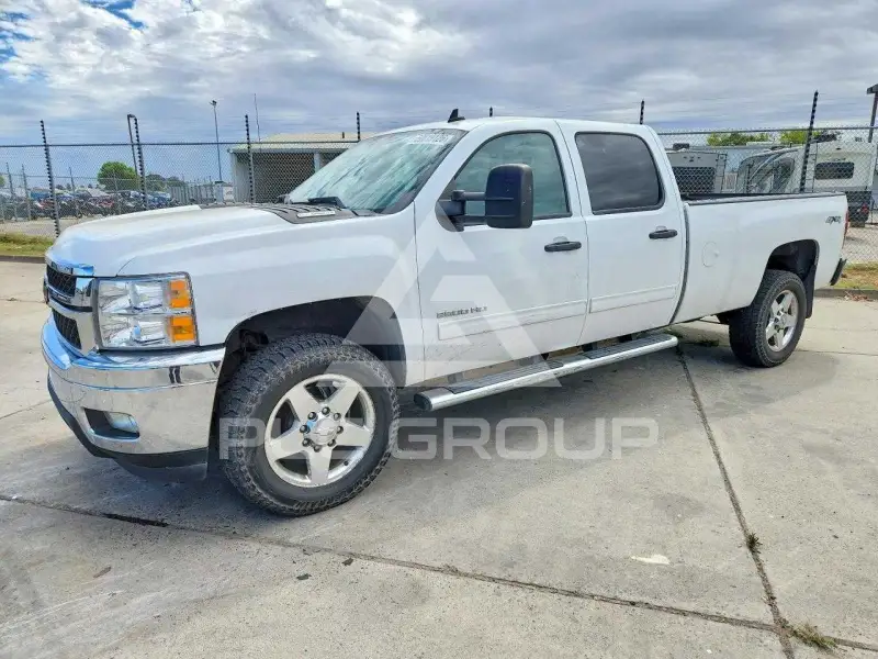 2011 Chevrolet Silverado photo