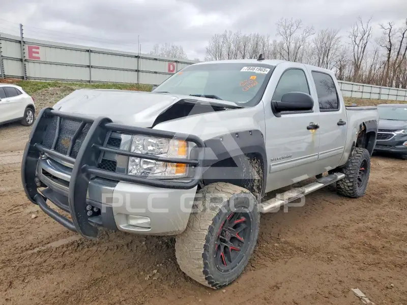 2011 Chevrolet Silverado photo