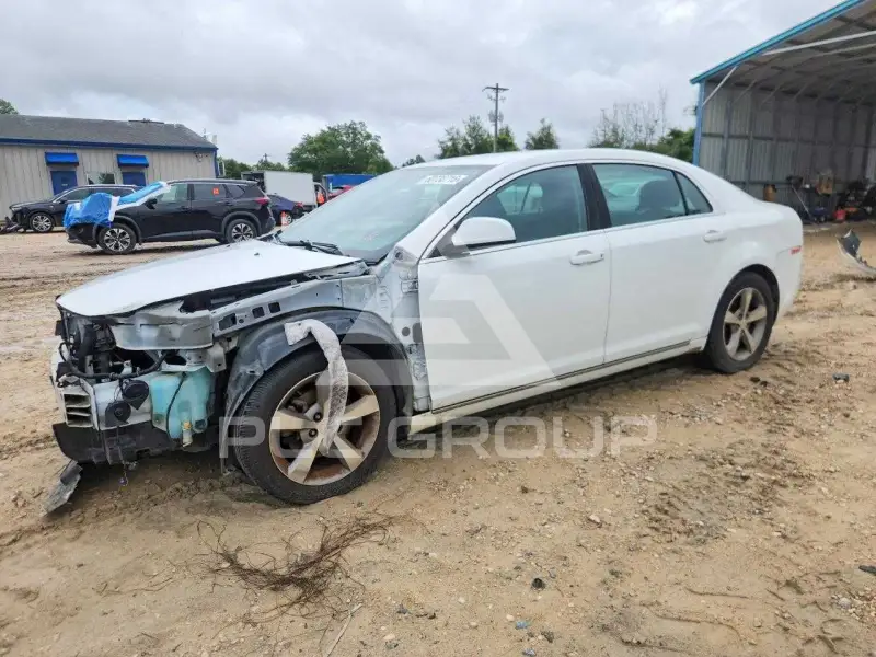 2011 Chevrolet Malibu photo