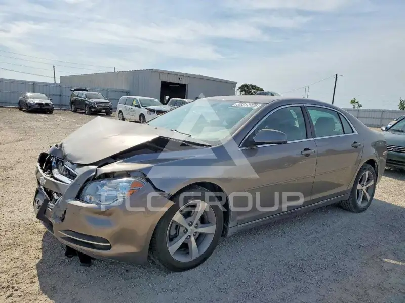 2011 Chevrolet Malibu photo