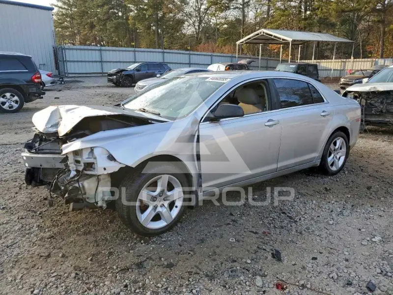 2011 Chevrolet Malibu photo
