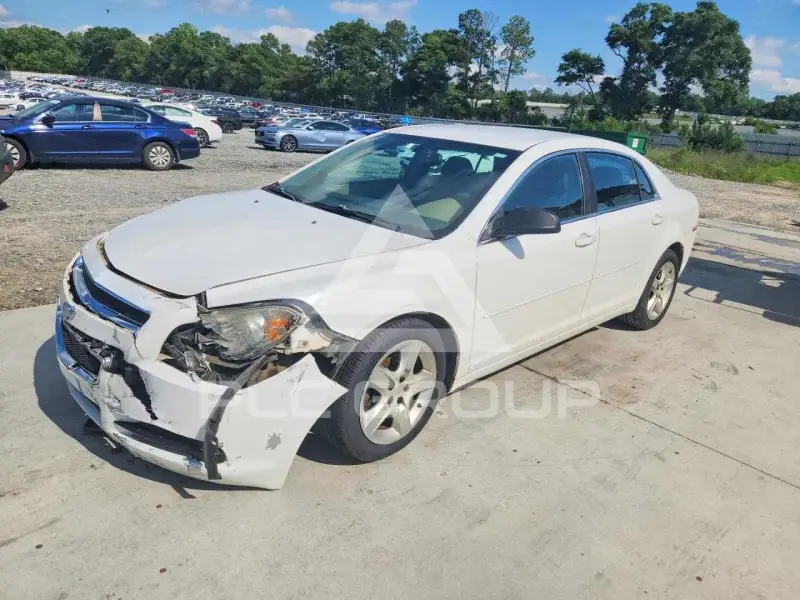 2011 Chevrolet Malibu photo
