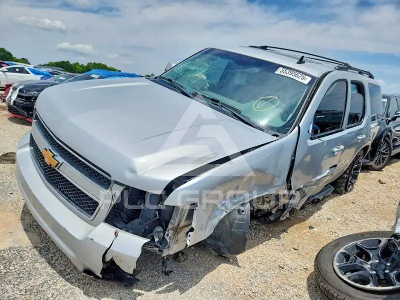 2011 Chevrolet Tahoe photo