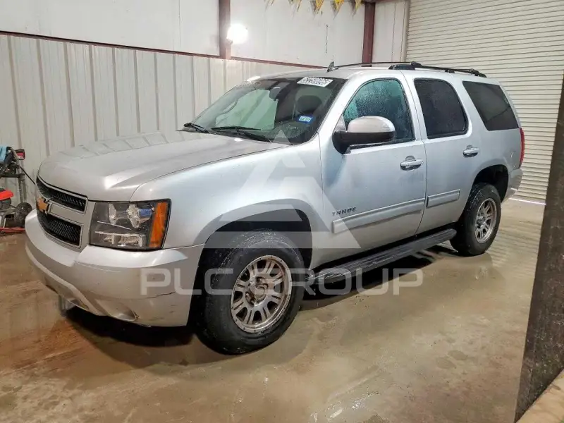 2011 Chevrolet Tahoe photo