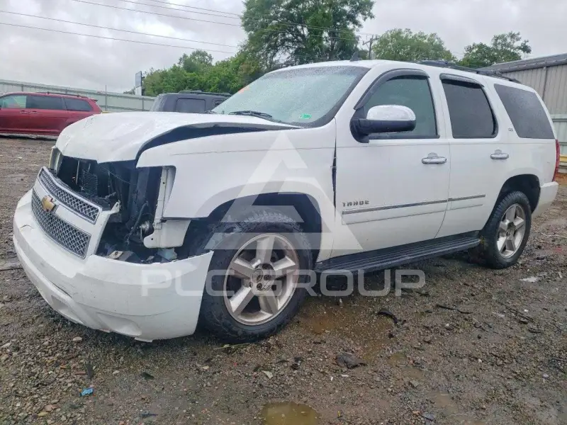 2011 Chevrolet Tahoe photo
