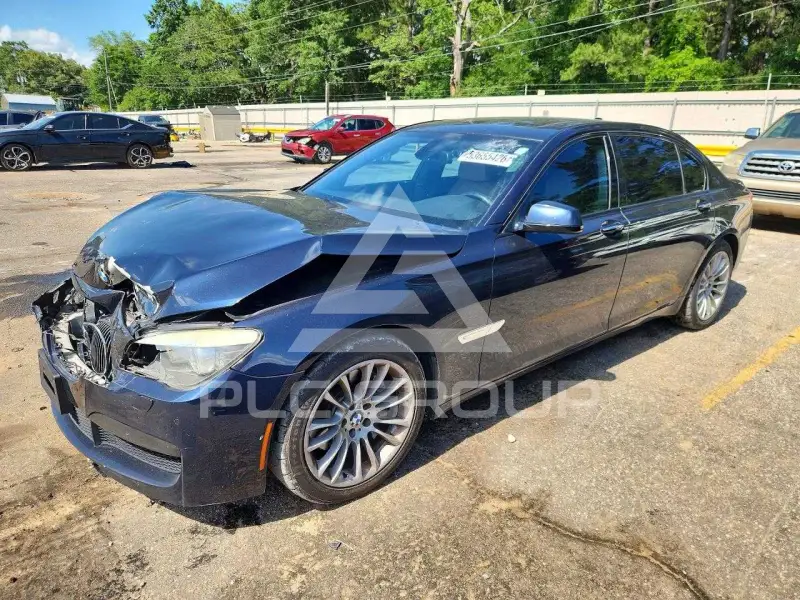 2011 BMW 740 фото