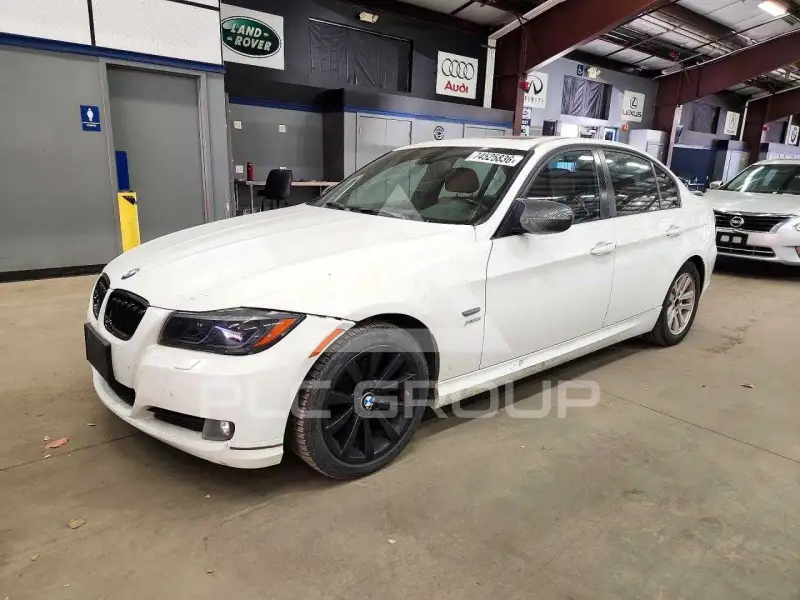 2011 BMW 328 фото