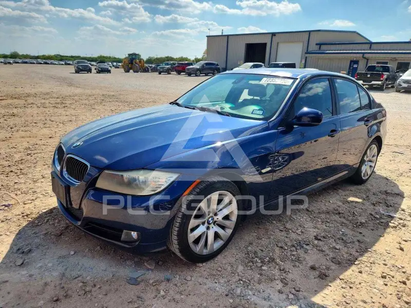 2011 BMW 328 photo