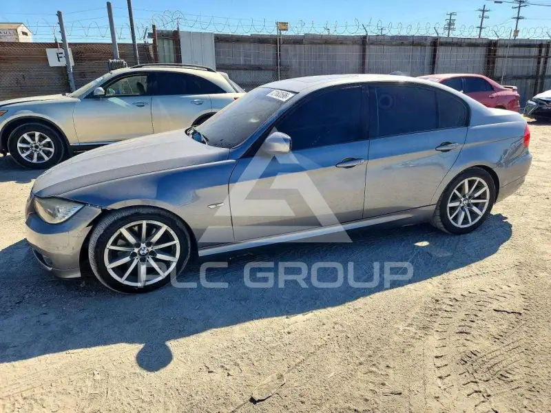 2011 BMW 328 фото